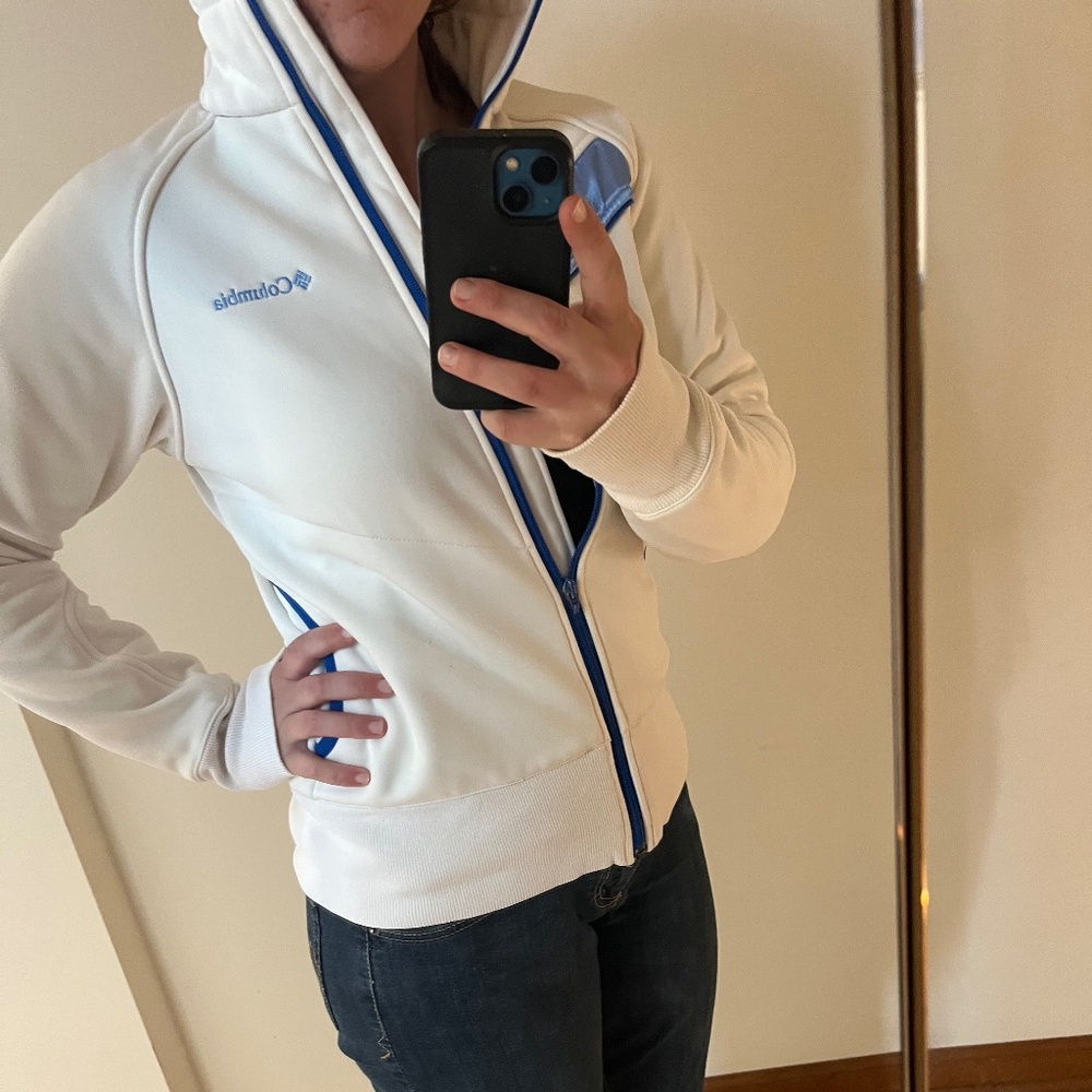Columbia interchange white zip jacket women’s medium